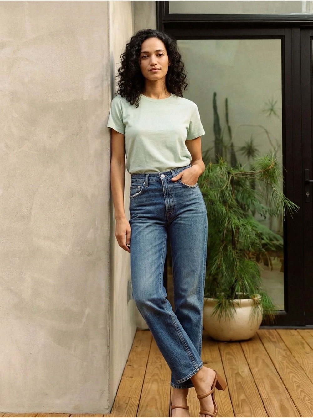 Edwin Kali Straight Ankle Jean in Double Cross Size 27